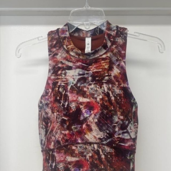 NEW Lululemon Everlux Mesh Cropped Tank Urbantricity - Picture 3 of 10